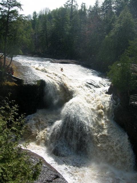 Rainbow Falls
