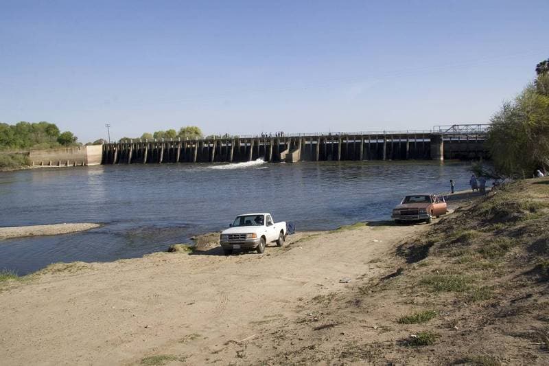 Mendota Pool Dam