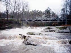 Flat Shoal Falls