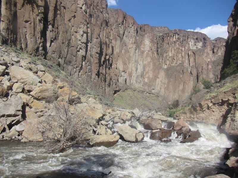 Grey Skull Portage
