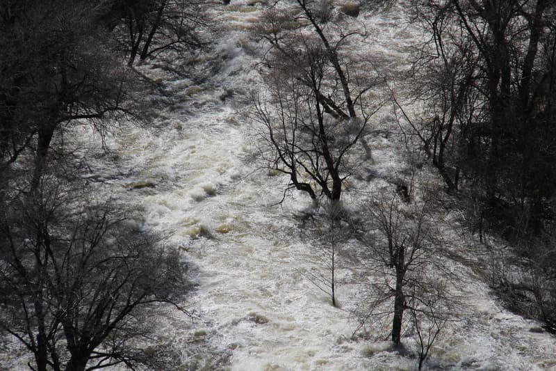 Copco Dam and Wards Canyon from above