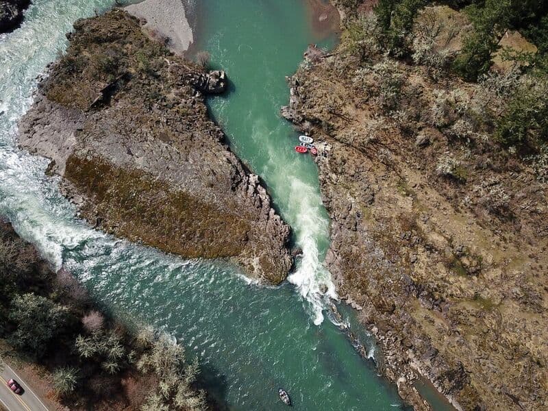 Colliding Rivers