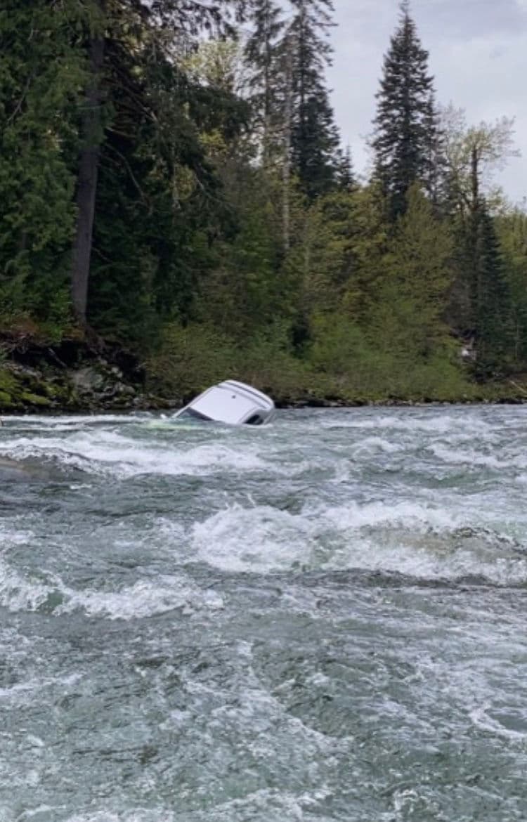 Car in the Sauk