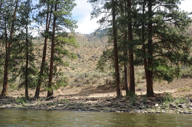 Broken Oar Camp (RR)