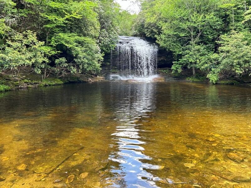 Schoolhouse Falls