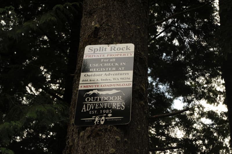 Split Rock Access Signage