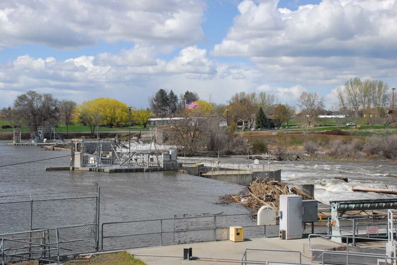 Site Visit to Prosser Dam