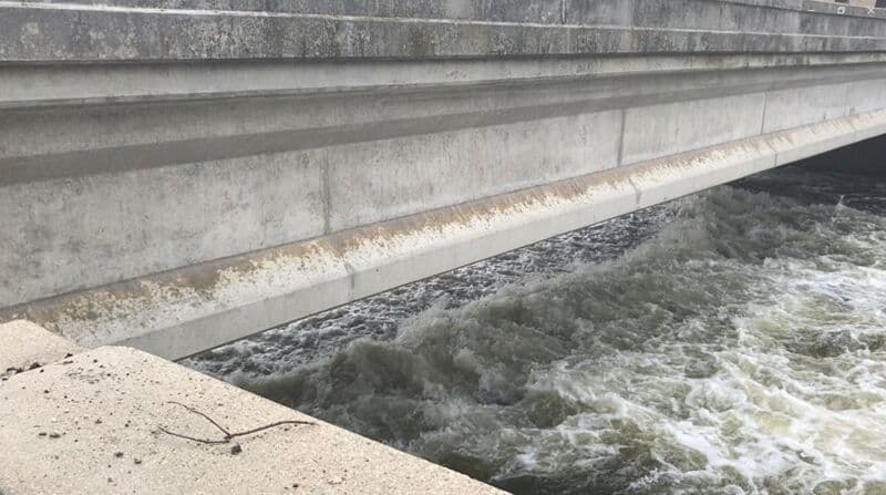 A view of the Kekoskee Dam Wave