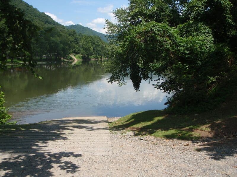 Put In - McCreery River Access