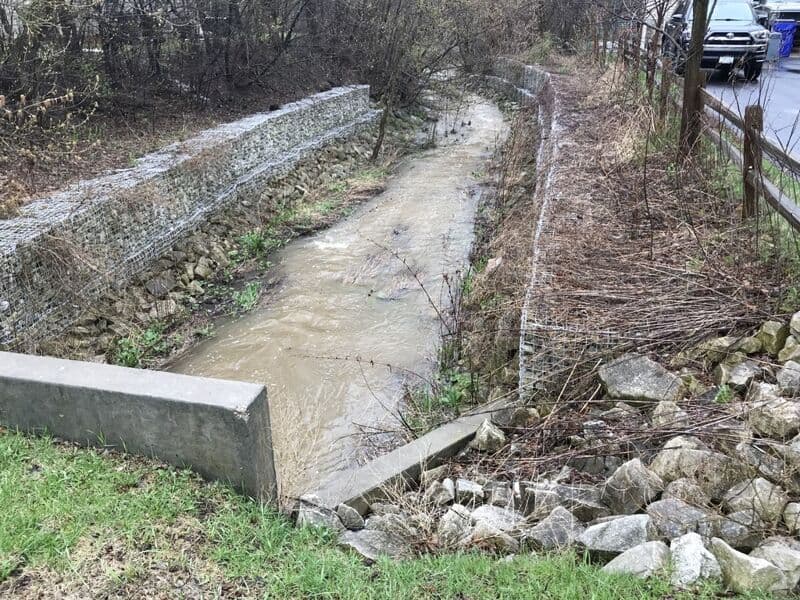 Possible Put-in (0.6 sq.mi. drainage)