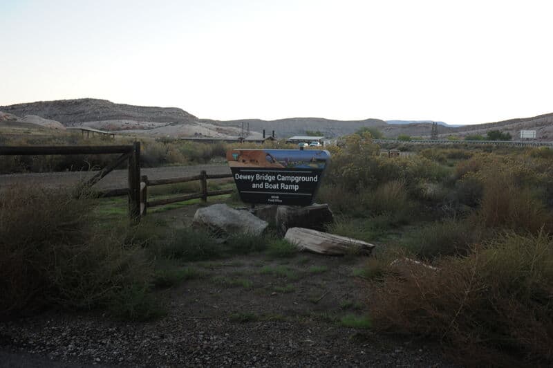 Dewey Bridge Access