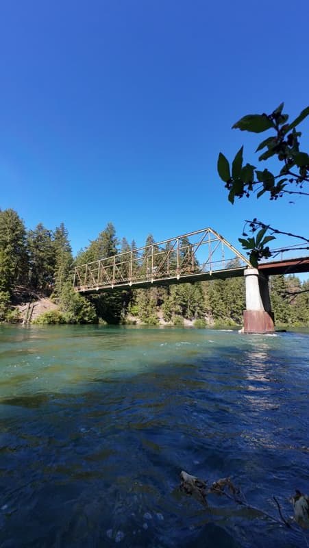 Packrafting the Cle Elum: Lots of Wood
