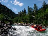 Paddle Raft slalom
