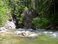Entering the First Gorge
