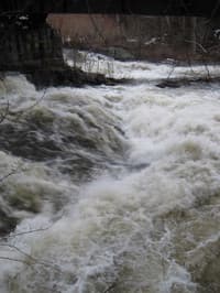 Bottom half of the railroad drop