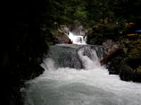 Crack in the Earth and downstream ledge