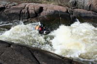 Dan riverboarding III+