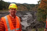 Thomas O'Keefe at Condit Breach