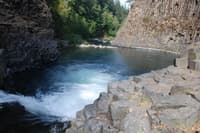 Punch Bowl Falls