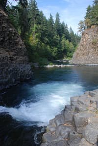 Punch Bowl Falls