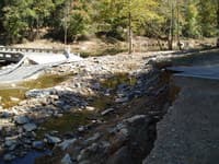 What's left of Guys Ford Bridge