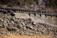 1909 Retaining wall
