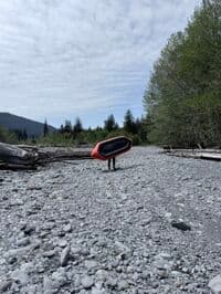 Packraft carry 