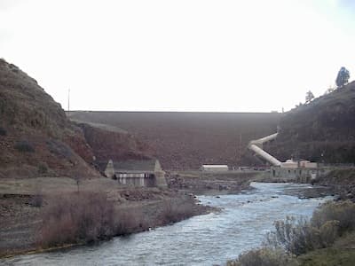 Interior Recommends Removing Klamath River Dams