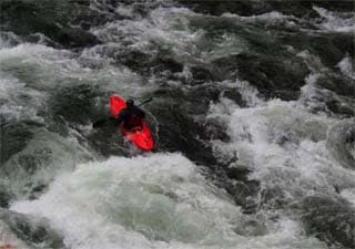 American Whitewater Signs Clackamas River Settlement Agreement